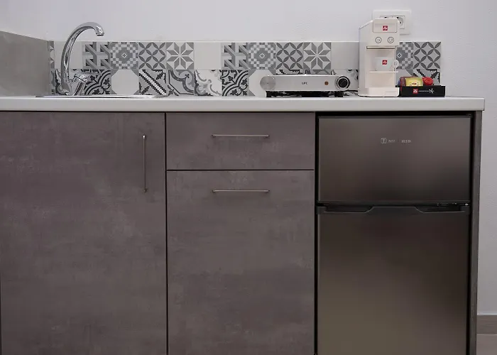 Little Diamond 梅加洛克里